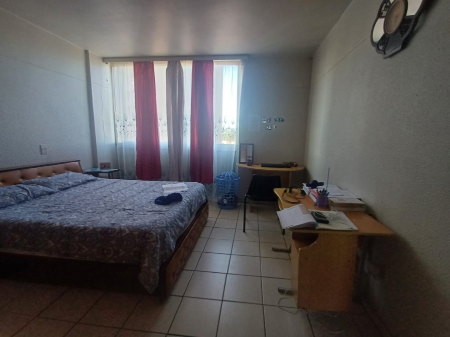 2 Bedroom Property for Sale in Labiance Estate Western Cape